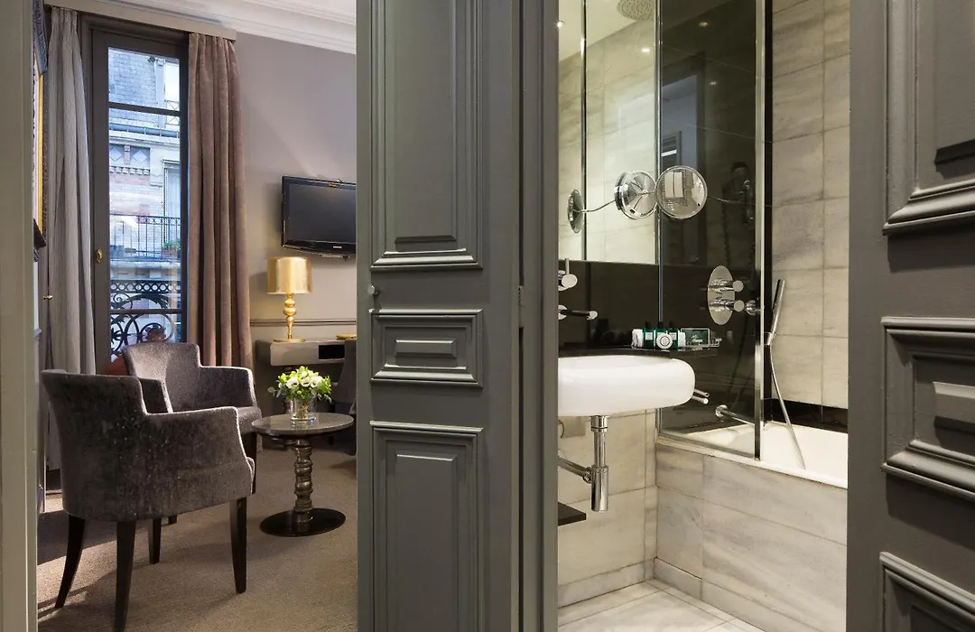 Hotel Lumen Paris Louvre-1